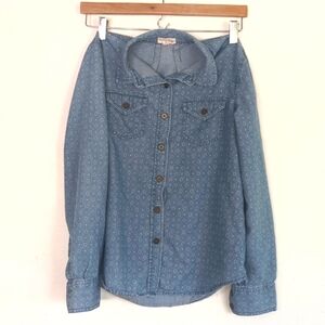 Blue button up shirt